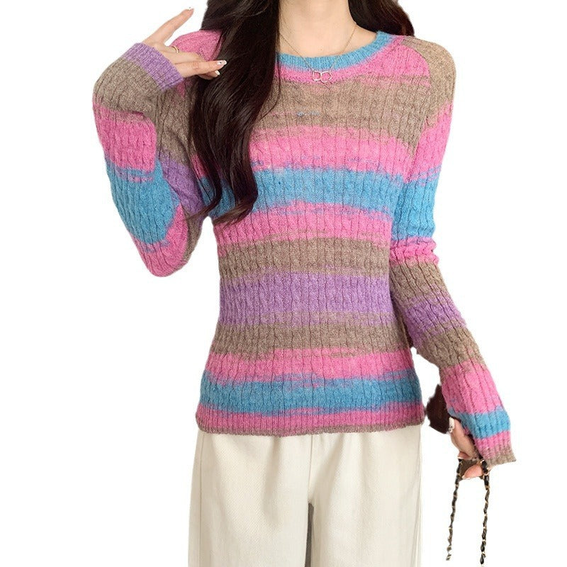 Cozy Women's Round Neck Sweater